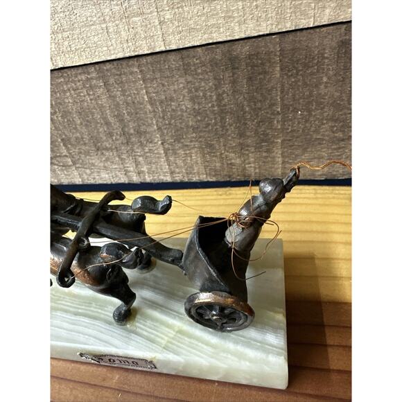 Vintage Gladiator Roman Warrior With Chariot And Horses Copper Metal On Marble - Picture 4 of 10
